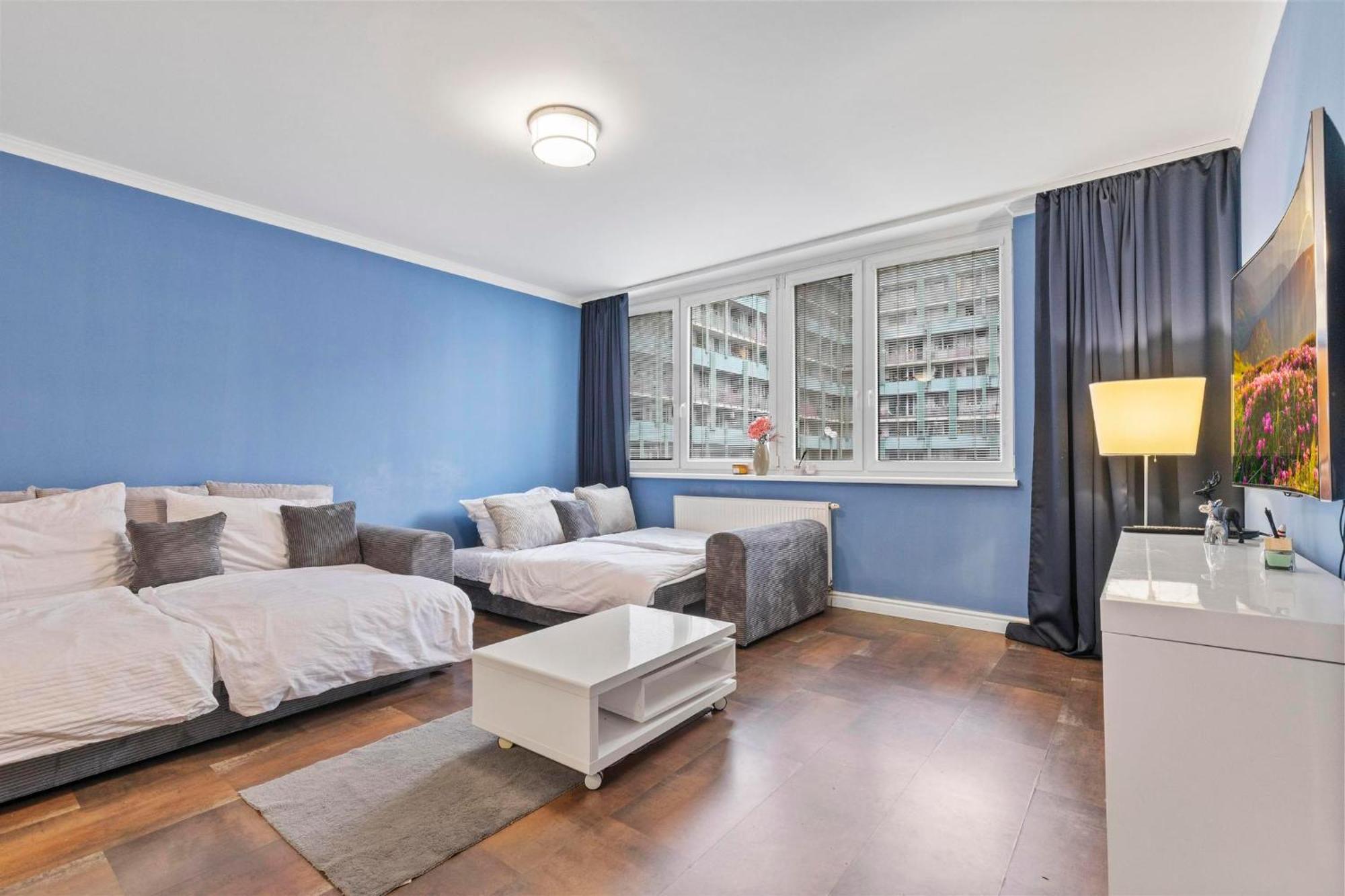Tomato - With Free Parking Apartman